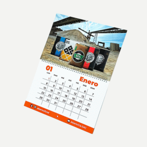 Calendarios de pared 02 cuerpos, impresión a full color por ambos lados, acabado plastificado mate o brillante, doble ring y perforación para colgar, variedad de formatos y tamaños, contamos con plantilla de diseño para personalizar según su requerimiento.